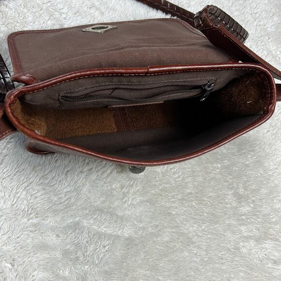 Brighton Collection Leather woven strap fold over  crossbody shoulder bag - Picture 10 of 10